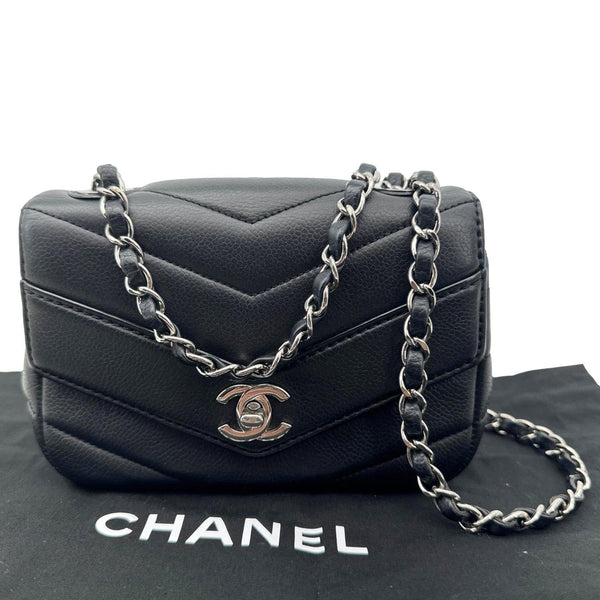 CHANEL Data Center Envelope Flap Bag Chevron Leather Crossbody Bag Black