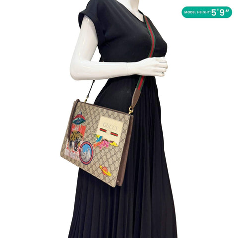 GUCCI Original Courrier Web GG Canvas Messenger Bag Beige 474083