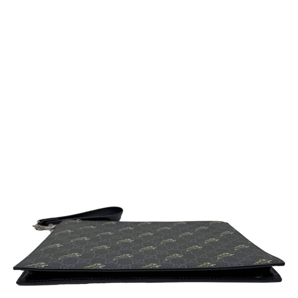 GUCCI Tiger Print GG Supreme Canvas Clutch Bag Black 575136