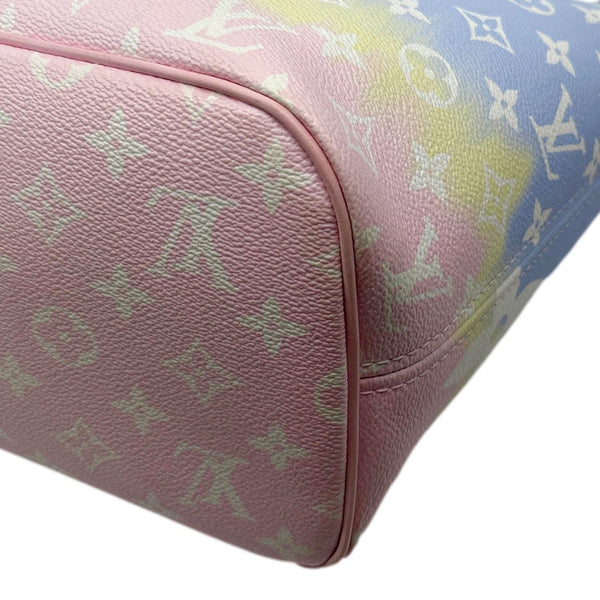LOUIS VUITTON Neverfull Escale MM Pastel Monogram Giant Canvas Shoulder Bag Multicolor