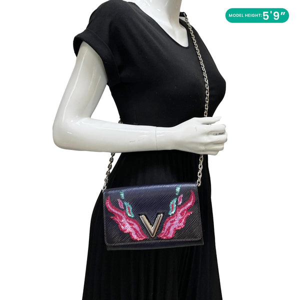 LOUIS VUITTON Twist Sequins Epi Leather Chain Wallet Purple