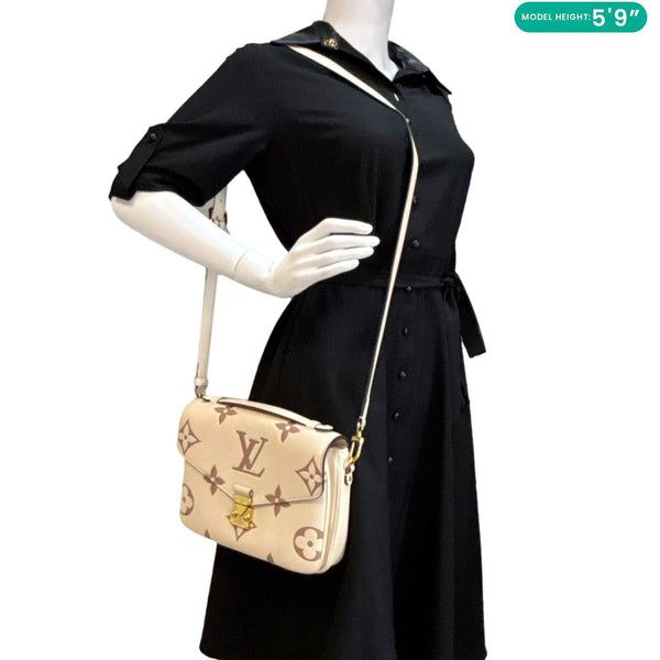 LOUIS VUITTON Metis Pochette Empreinte Leather Crossbody Bag Bicolor