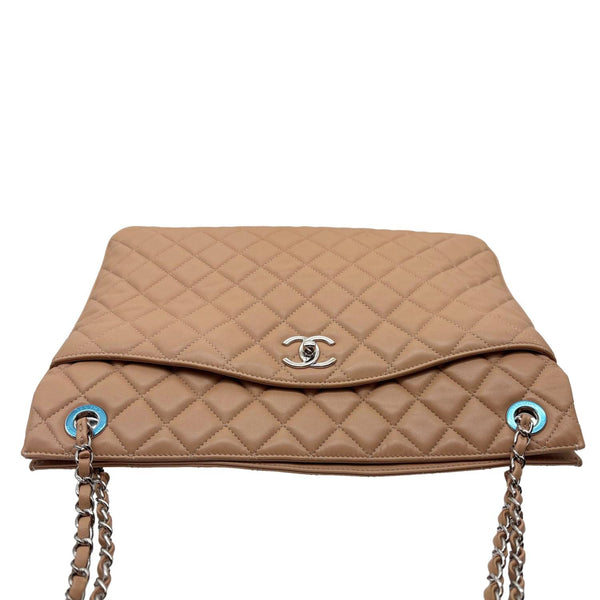 CHANEL Zip Large Quilted Lambskin Leather Tote Bag Beige