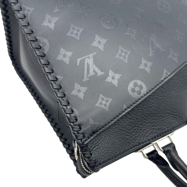 LOUIS VUITTON Very Zipped Monogram Cuir Plume Tote Bag Black