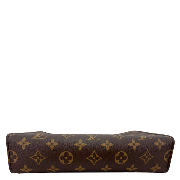 LOUIS VUITTON Toiletry Pouch On Chain Monogram Canvas Clutch Brown