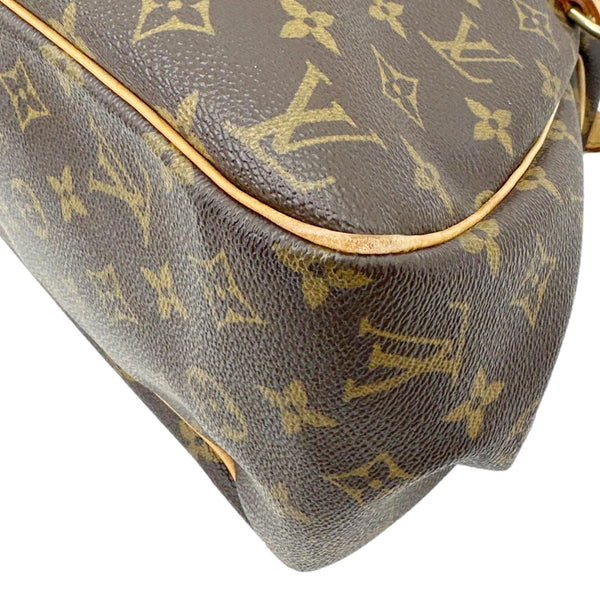 LOUIS VUITTON Batignolles Horizontal Monogram Canvas Shoulder Bag Brown