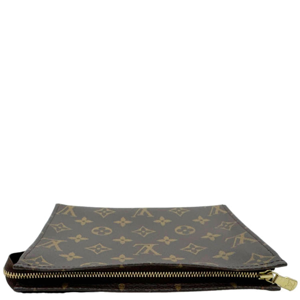 LOUIS VUITTON Toiletry Pouch 19 Monogram Canvas Clutch Brown
