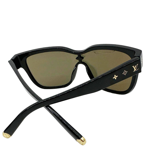 LOUIS VUITTON LV Shadow Z1843U Nylon Frame Square Sunglasses Gold