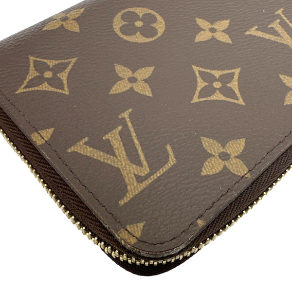 LOUIS VUITTON Monogram Canvas Zippy Wallet Brown