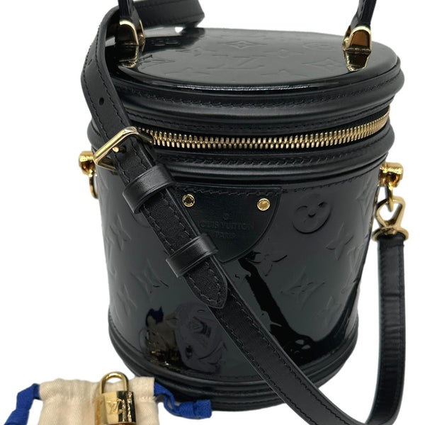 LOUIS VUITTON Cannes Magnetique Monogram Vernis Shoulder Bag Black