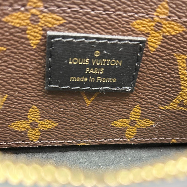 LOUIS VUITTON Officier Pouch Calfskin Leather Shoulder Bag Black