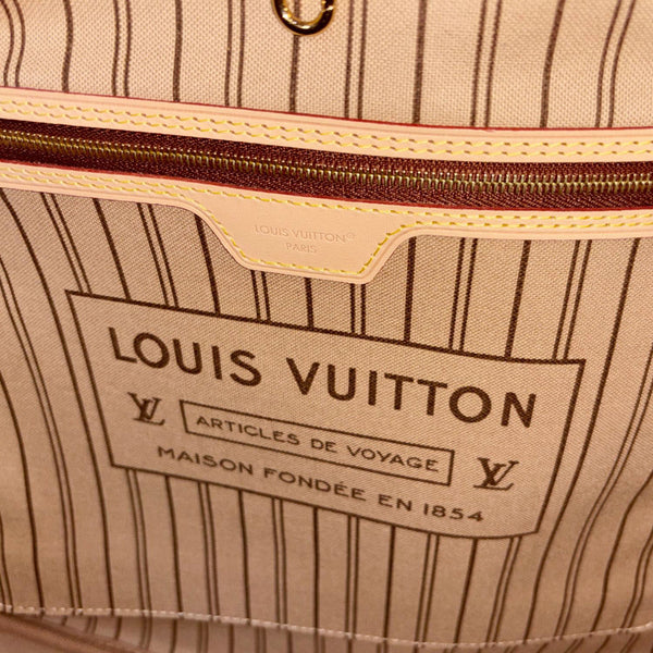 LOUIS VUITTON Neverfull GM Monogram Canvas Tote Bag Brown