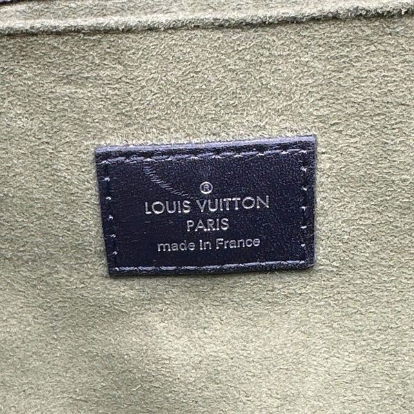 LOUIS VUITTON Metis Pochette Monogram Infrarouge Crossbody Bag Glossy Red