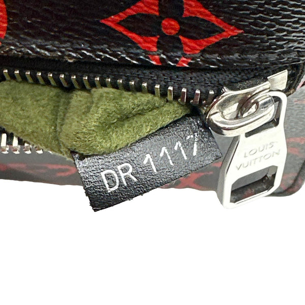 LOUIS VUITTON Metis Pochette Monogram Infrarouge Crossbody Bag Glossy Red