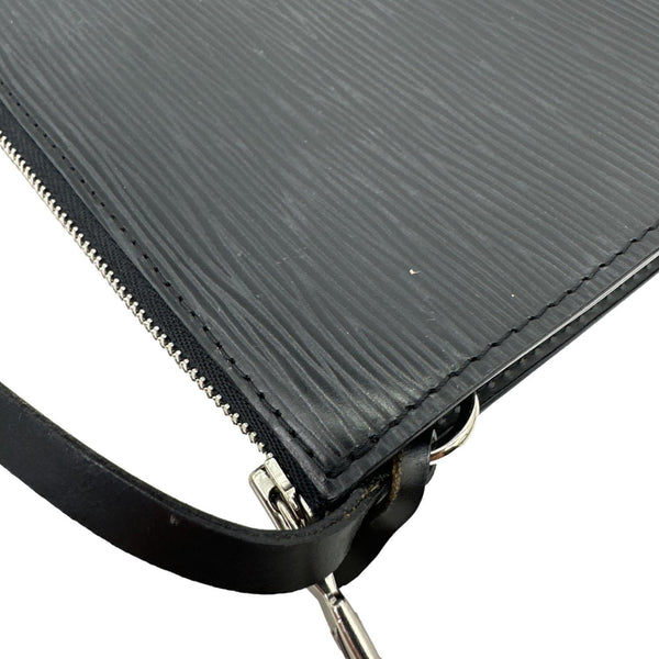LOUIS VUITTON Pochette Accessoires Epi Leather Shoulder Bag Black