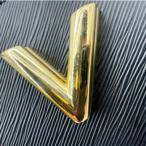 LOUIS VUITTON  LV Twist MM Epi Leather Chain Shoulder Bag Black