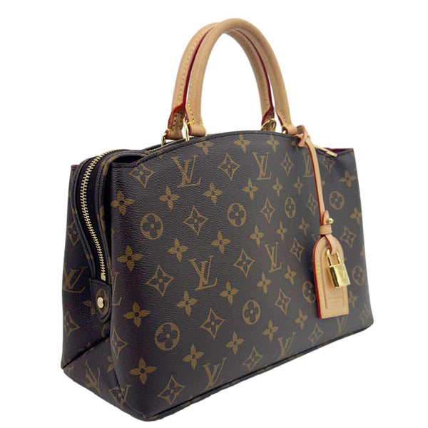 LOUIS VUITTON Petit Palais Monogram Canvas Shoulder Bag Brown