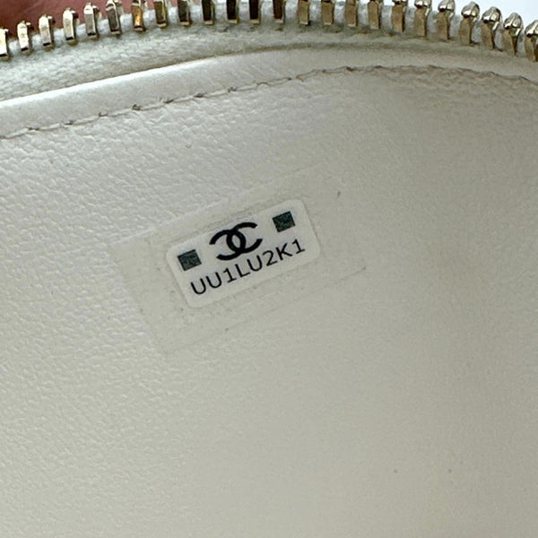 CHANEL Pillow Crush Small Quilted Lambskin Leather Vanity Case With Chain White