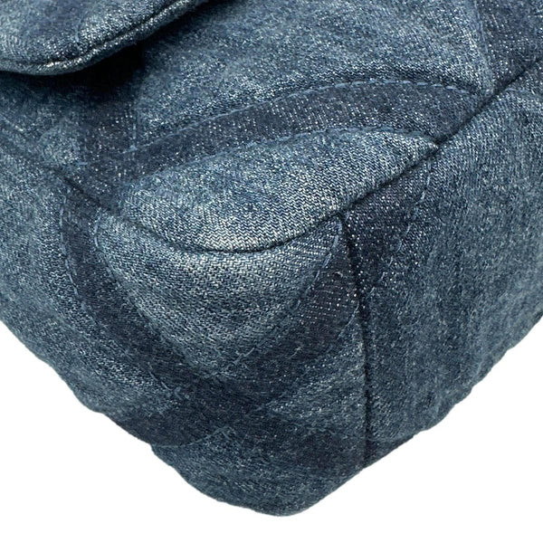 CHANEL 19 Flap Medium Denim Shoulder Bag Blue