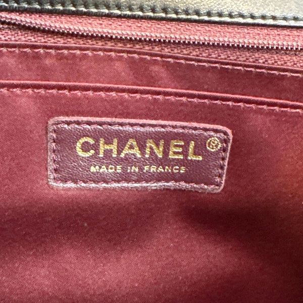 CHANEL Golden Class Flap Quilted Lambskin Leather Shoulder Bag Black