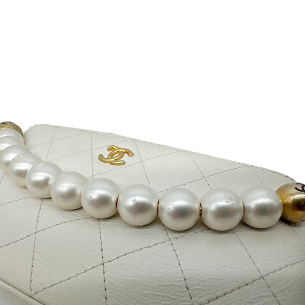CHANEL Chic Pearls Quilted Lambskin Leather Double Zip Clutch With Chain White