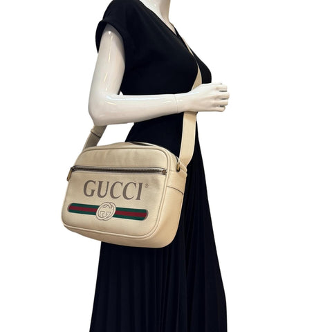 GUCCI Logo Leather Shoulder Bag Off White 523589