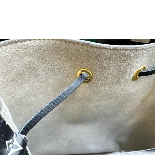 LOUIS VUITTON Neonoe MM Giant Jungle Canvas Bucket Shoulder Bag White