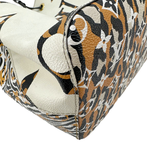 LOUIS VUITTON Neonoe MM Giant Jungle Canvas Bucket Shoulder Bag White