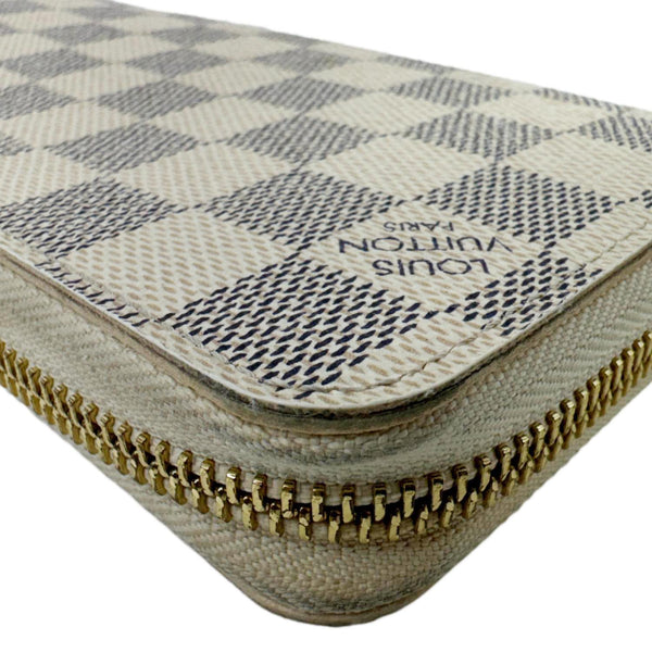 LOUIS VUITTON Damier Azur Zippy Wallet White