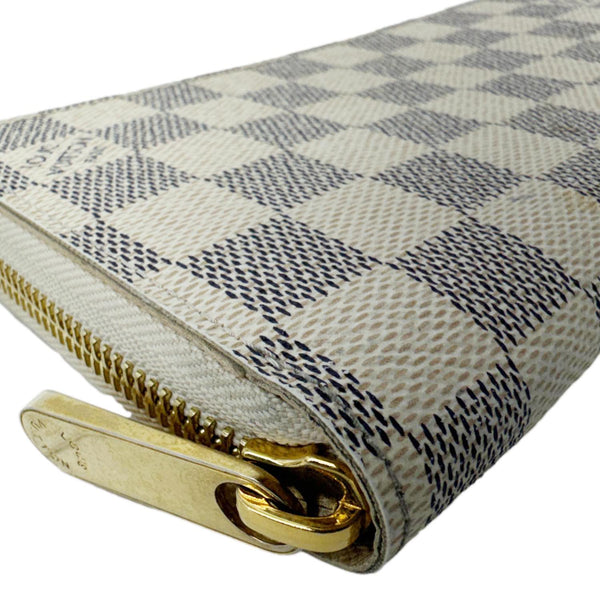 LOUIS VUITTON Damier Azur Zippy Wallet White