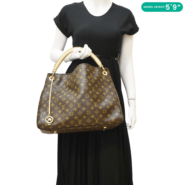 LOUIS VUITTON Artsy MM Monogram Canvas Brown Hobo Bag  dummy look
