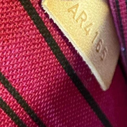 LOUIS VUITTON Neverfull Monogram Canvas Pochette Wristlet Brown