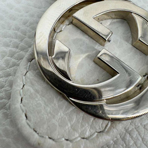 GUCCI GG Interlocking Leather Wallet On Chain Crossbody Bag Off White 615523