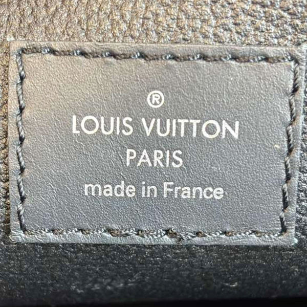 LOUIS VUITTON Toilette Poche Epi Leather Pouch Blue