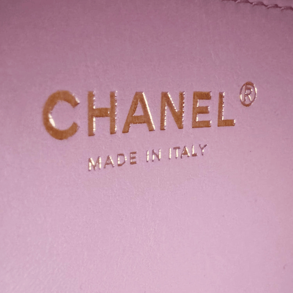 CHANEL 22 Mini Shiny Calfskin Leather Chain Crossbody Bag Pink