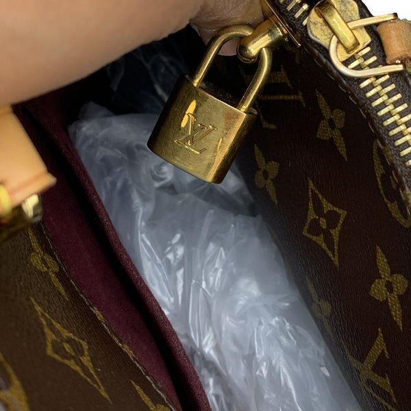 LOUIS VUITTON Montaigne MM Monogram Canvas Shoulder Bag Brown