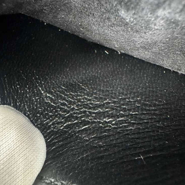 YVES SAINT LAURENT Le 5 à 7 Smooth Leather Shoulder Bag Black