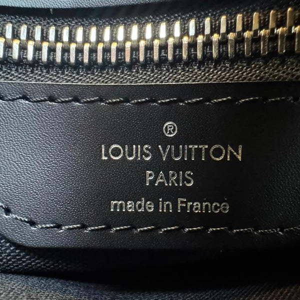 LOUIS VUITTON District MM Monogram Eclipse Messenger Bag Black