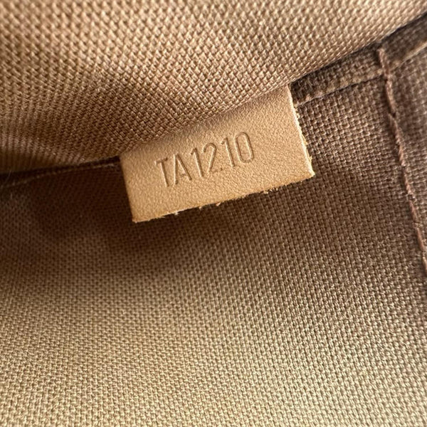 LOUIS VUITTON Multi Pochette Accessoires Monogram Canvas Shoulder Bag Pink
