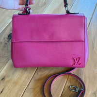 409972-DDH Louis Vuitton Epi Cluny Handbag