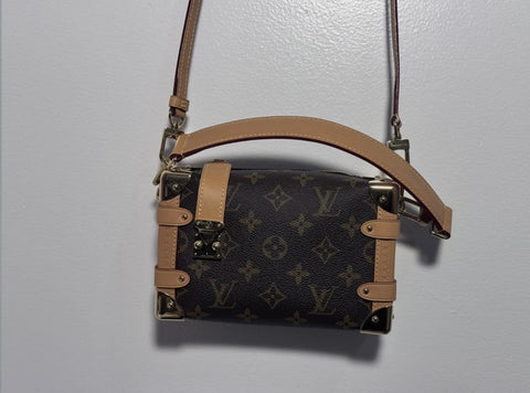 57898-SYB Louis Vuitton Monogram Side Trunk Handbag