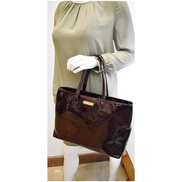 Louis Vuitton Wilshire MM Vernis Leather Tote Handbag - shoulder handbag
