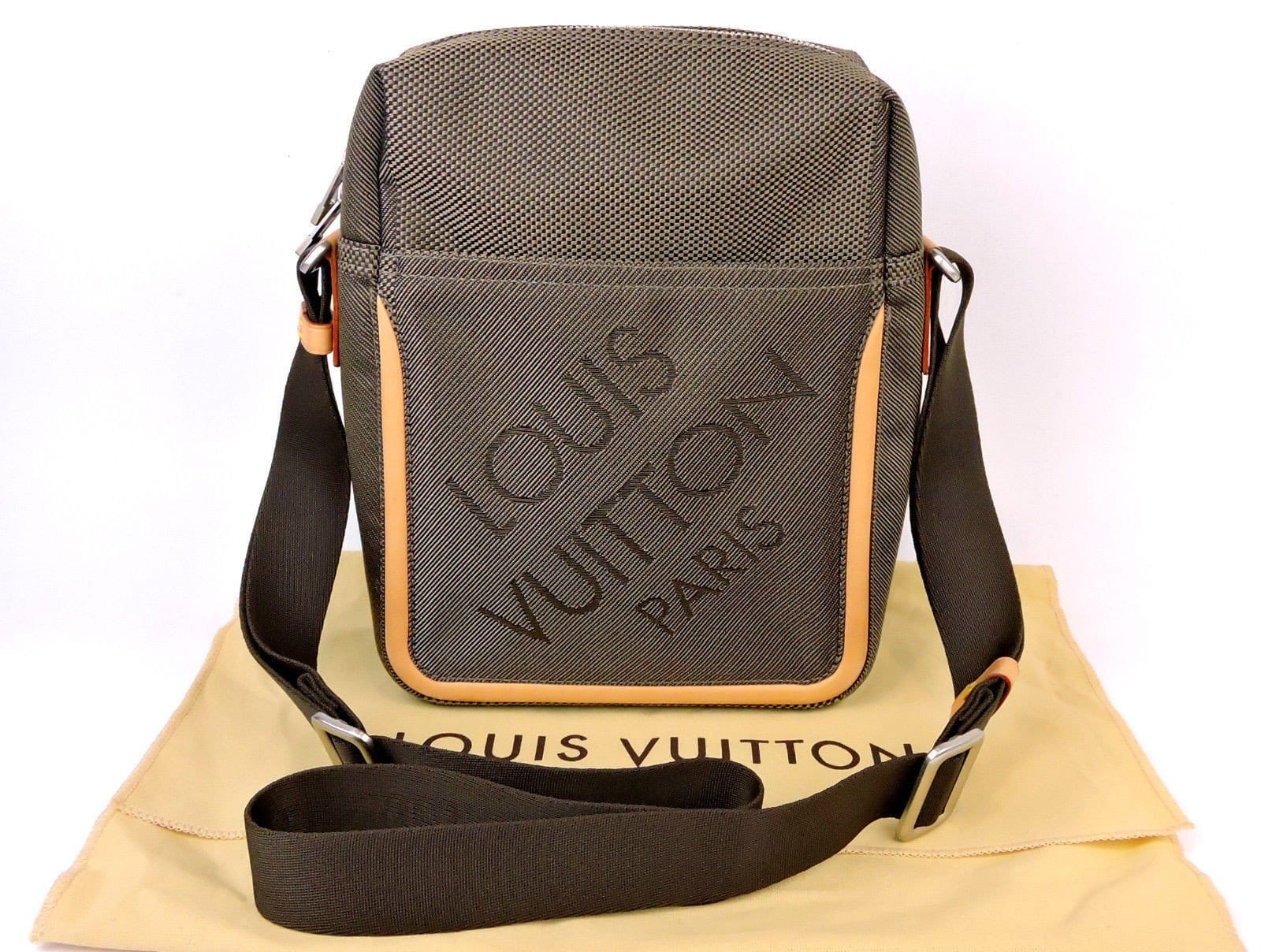 Louis Vuitton Louis Vuitton Terre Damier Geant Canvas Messenger Bag