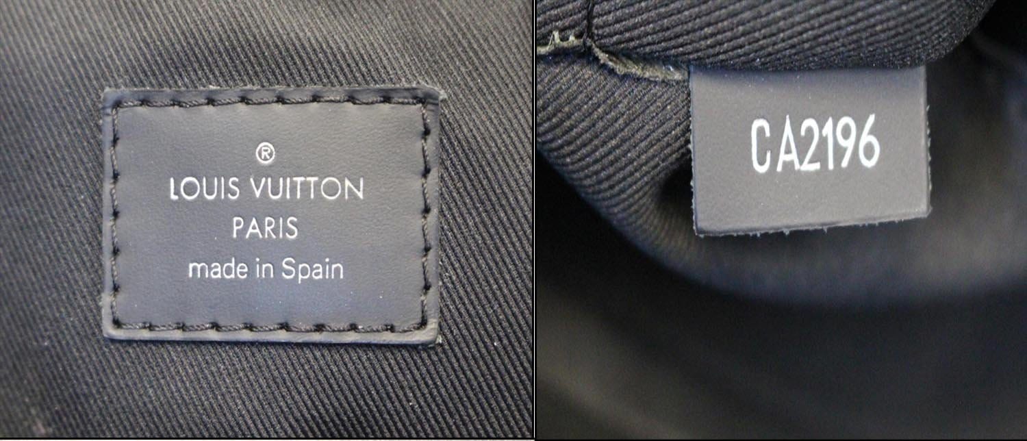 Louis Vuitton Damier Graphite Canvas Dayton Reporter PM Crossbody Bag -  Yoogi's Closet