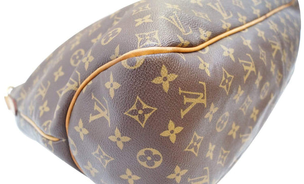 Louis Vuitton Delightful GM shoulder bag - bottom view