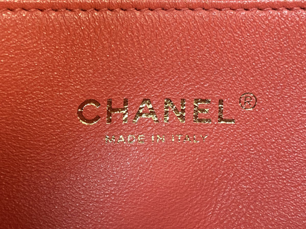 CHANEL CC Filigree Medium Quilted Caviar Leather Shoulder Bag Salmon