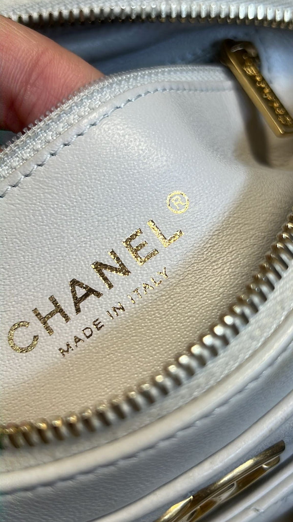 CHANEL Misia CC Lambskin Chain Camera Shoulder Bag White