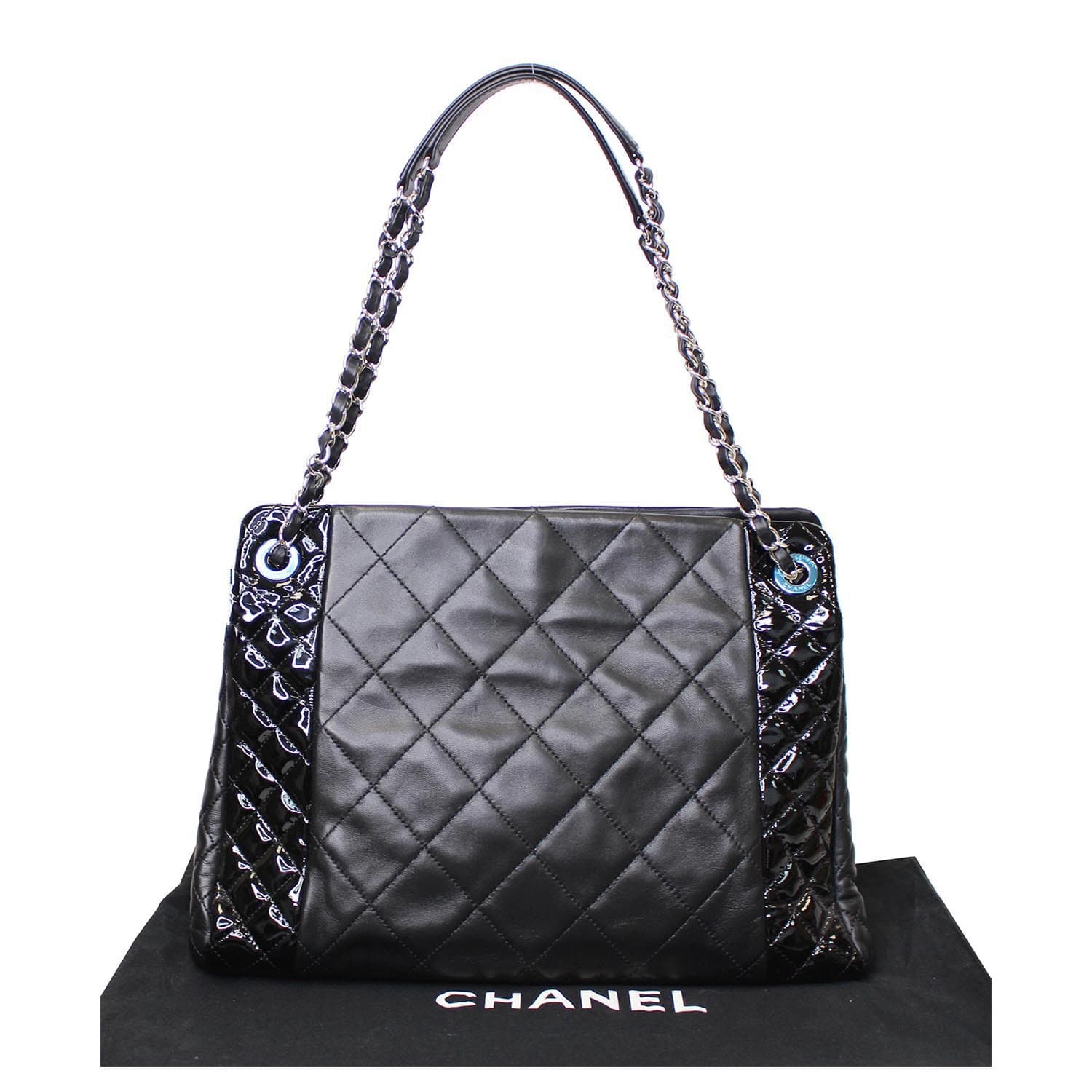 CHANEL Lambskin Quilted Large Fluffy CC Shopping Tote Black 260509