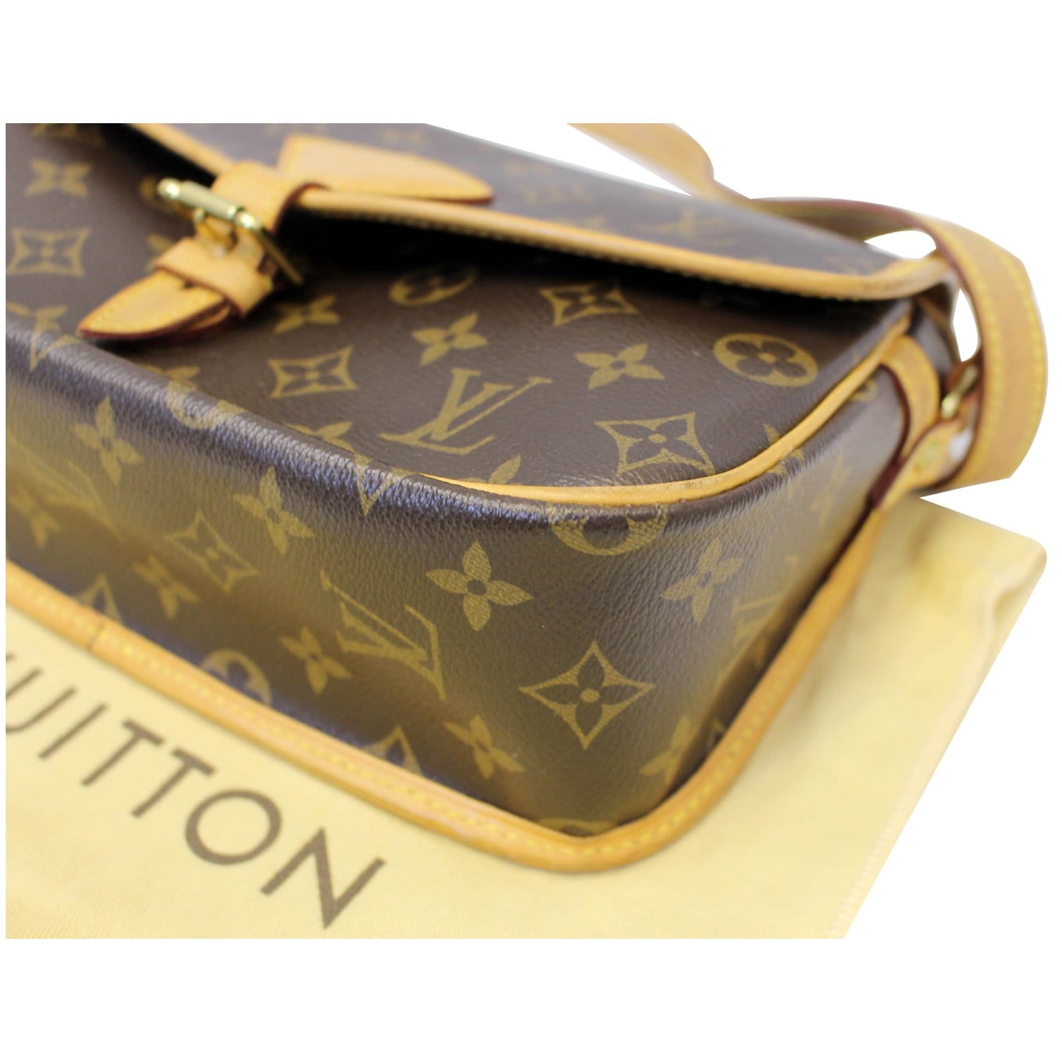 Sologne cloth crossbody bag Louis Vuitton Brown in Cloth - 24982797