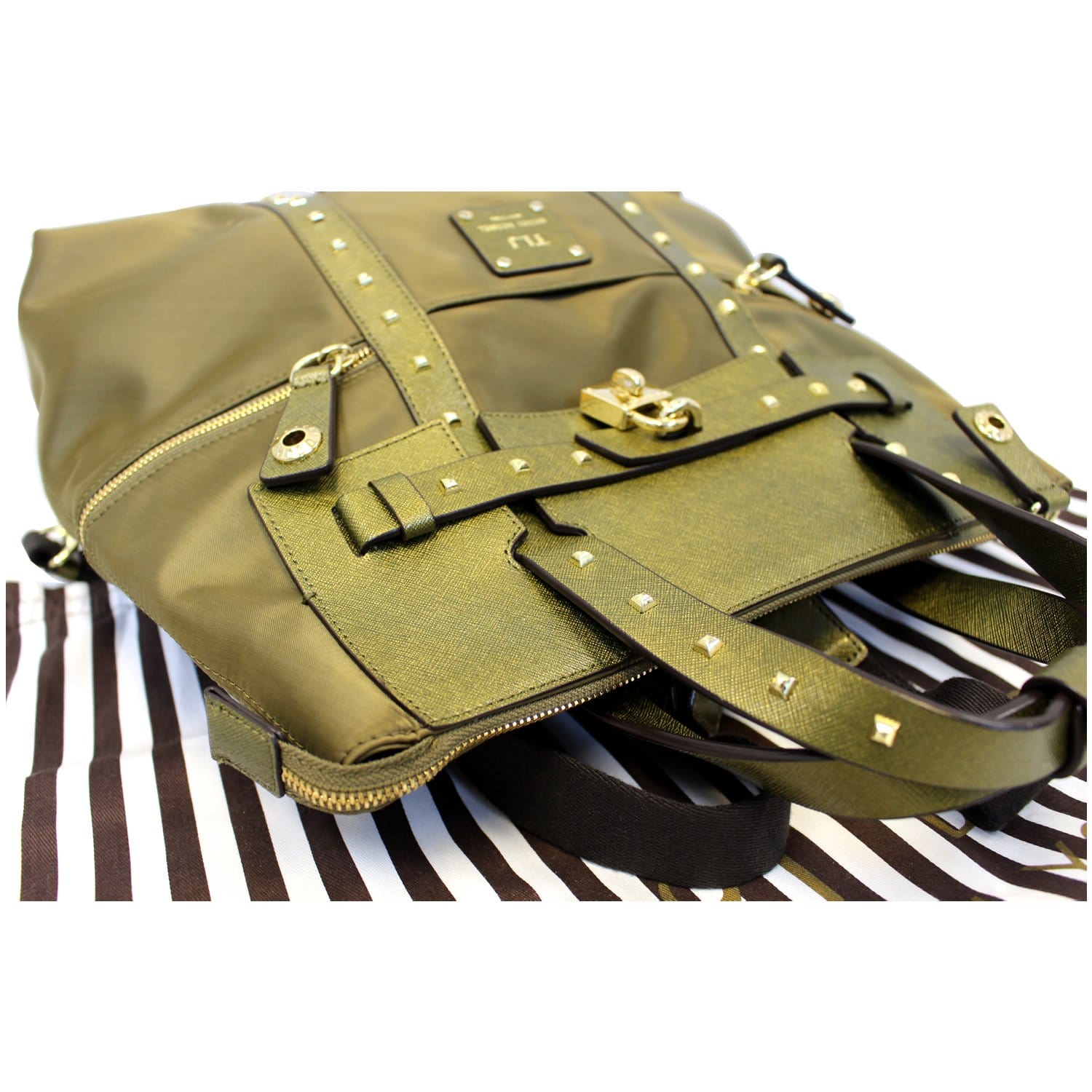 henri bendel jetsetter mini convertible nylon backpack admiral silver Henri Bendel Jetsetter Snake Convertible Backpack-US